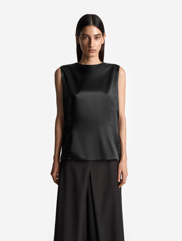 Костюмный жилет 