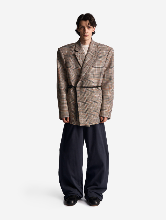 Пиджак плоского кроя