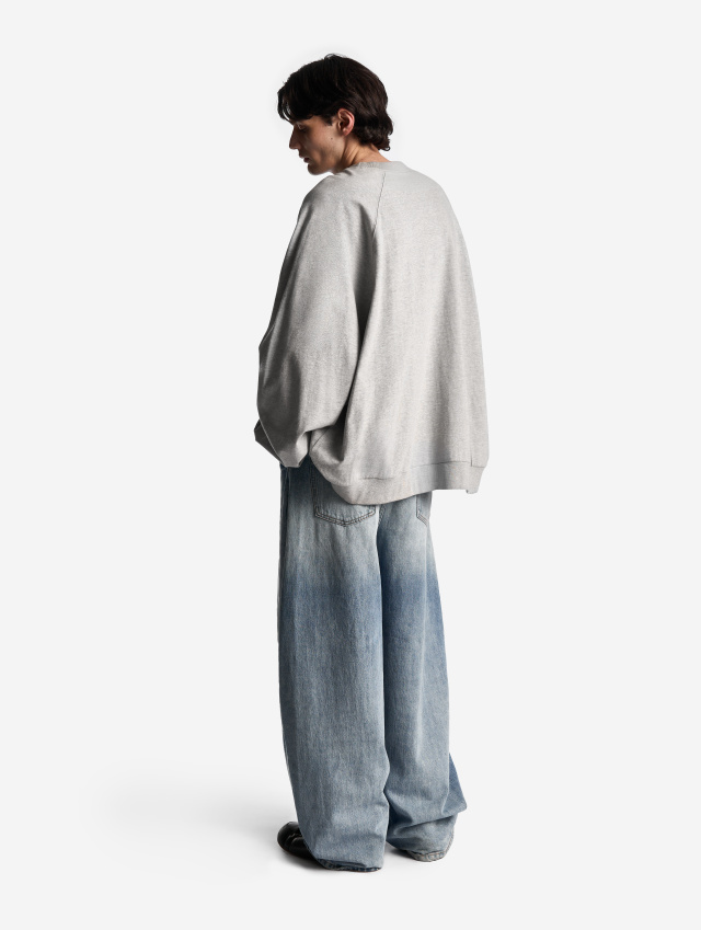 Джинсы О-силуэта