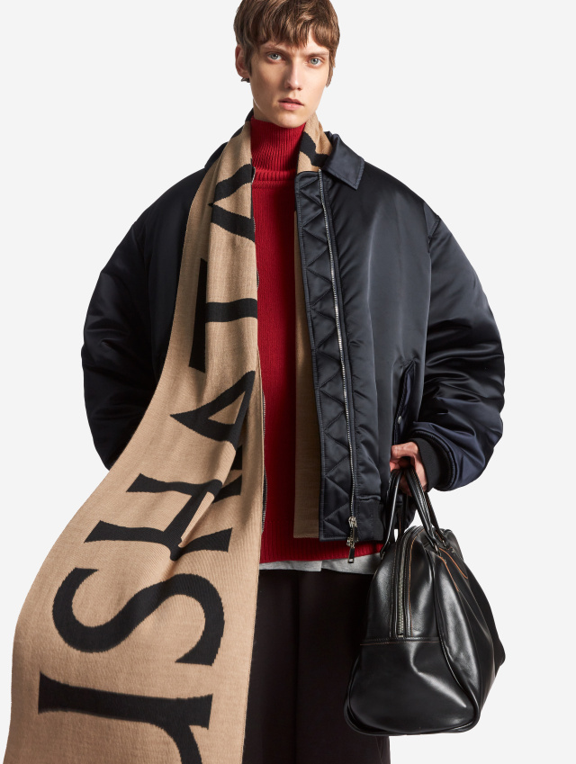 Утепленный бомбер