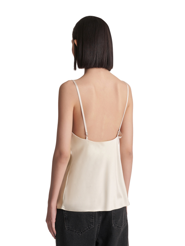 Топ из сатина