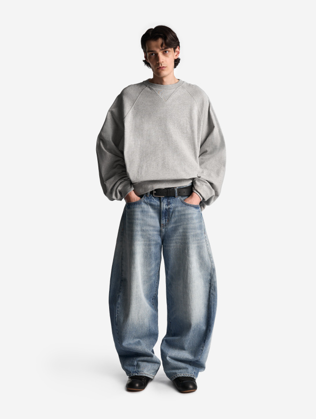 Джинсы О-силуэта