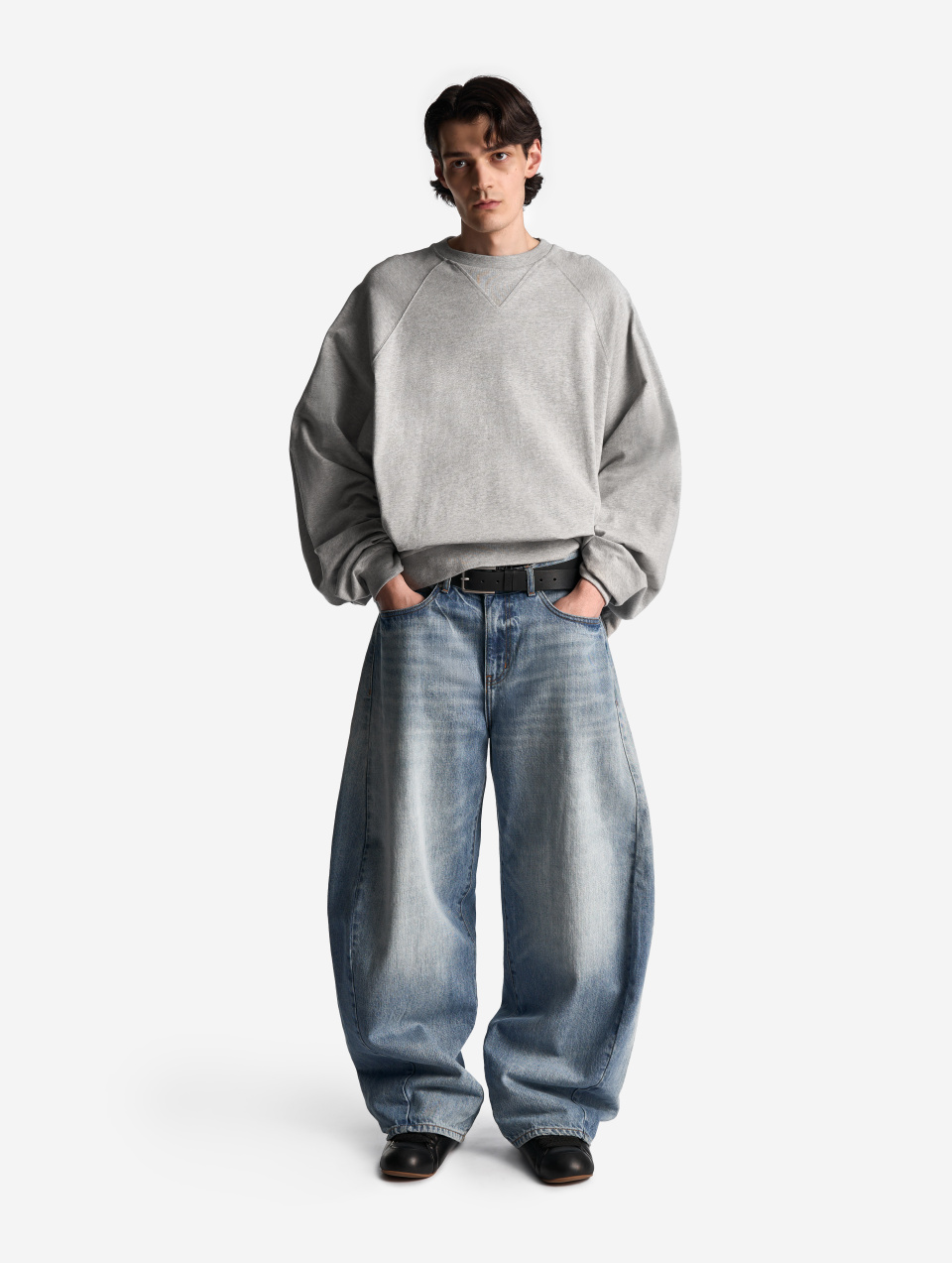 Джинсы О-силуэта, фото 1