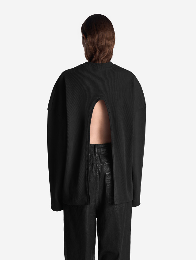 Джемпер с открытой спиной 