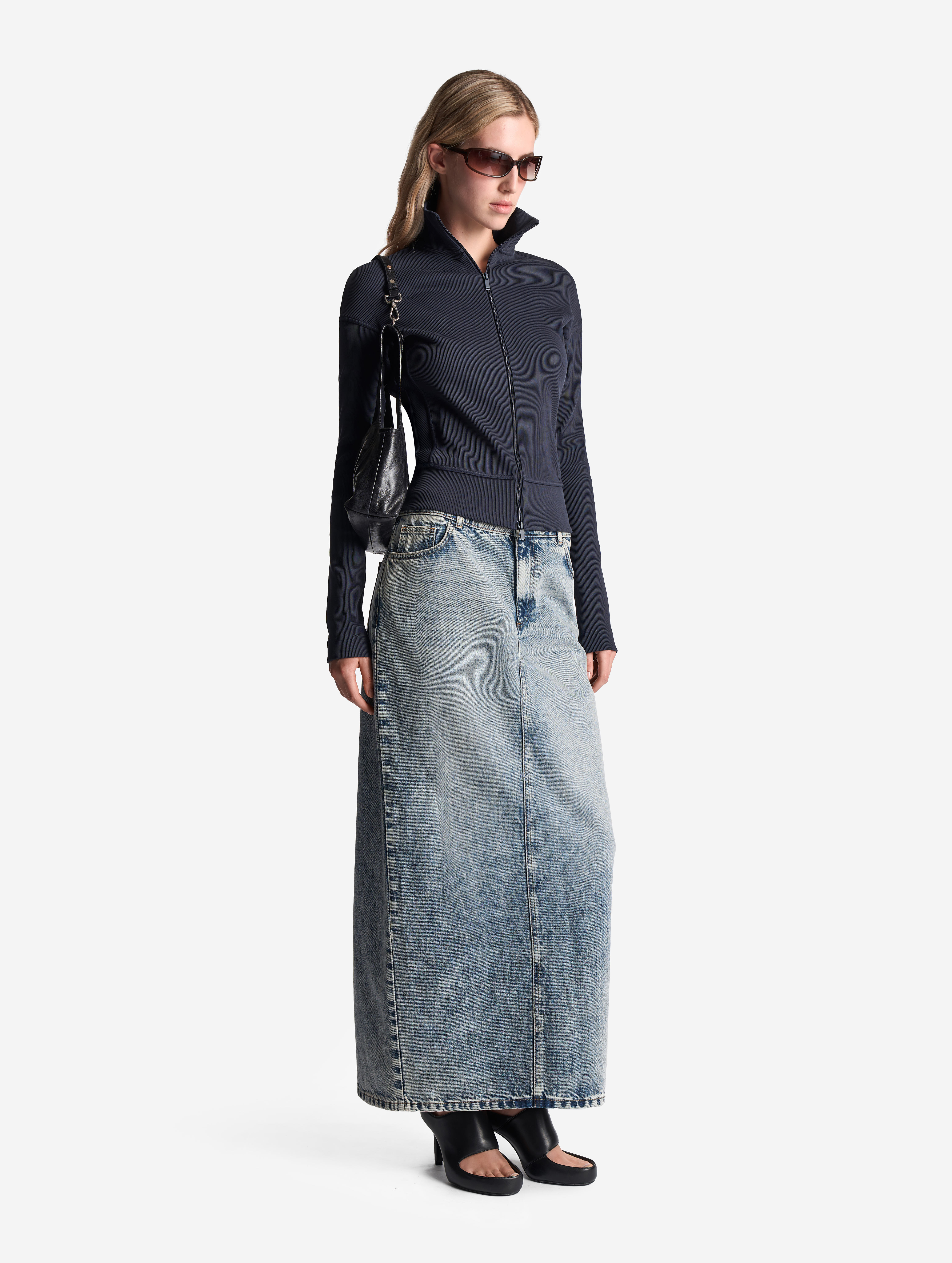 Джинсовая юбка