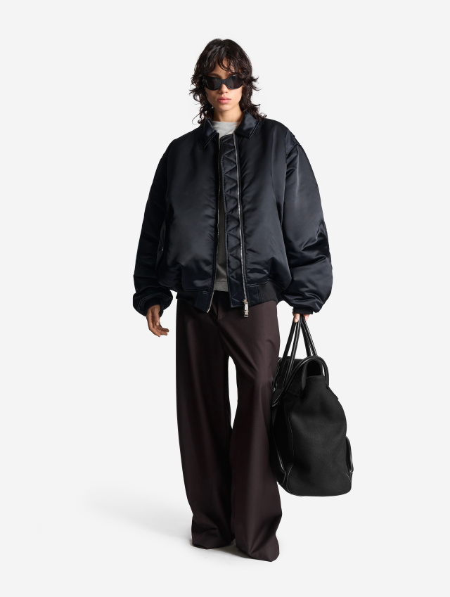 Утепленный бомбер