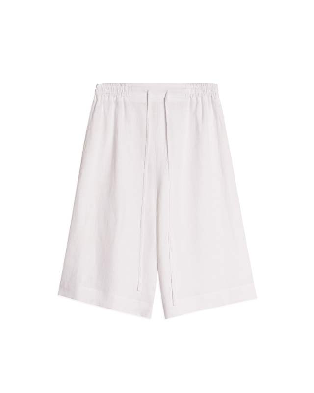 Шорты из тонкого льна