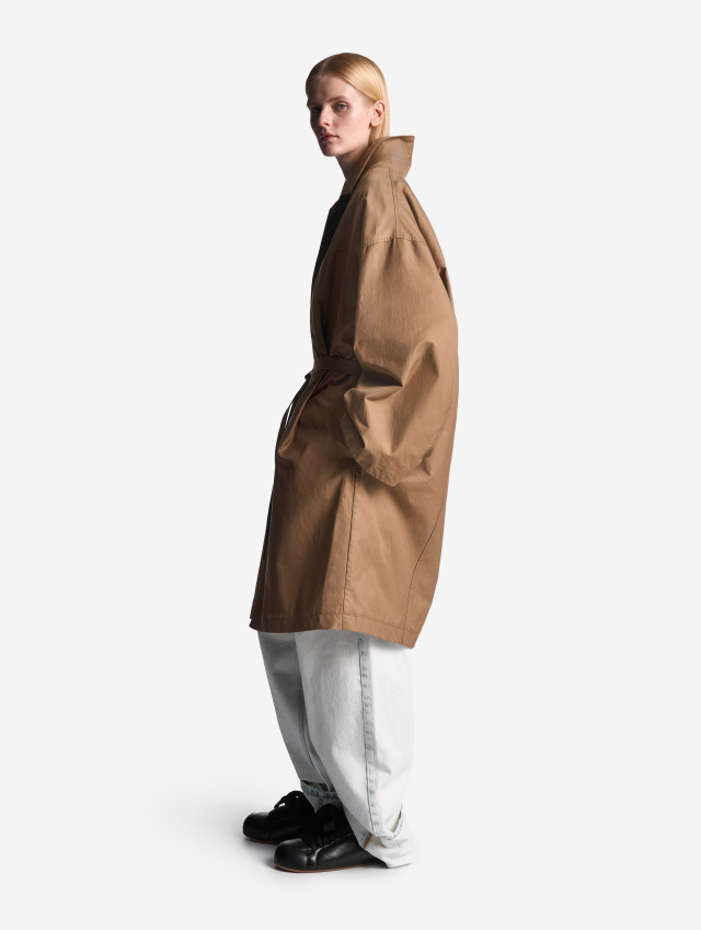 Тренч D-силуэта