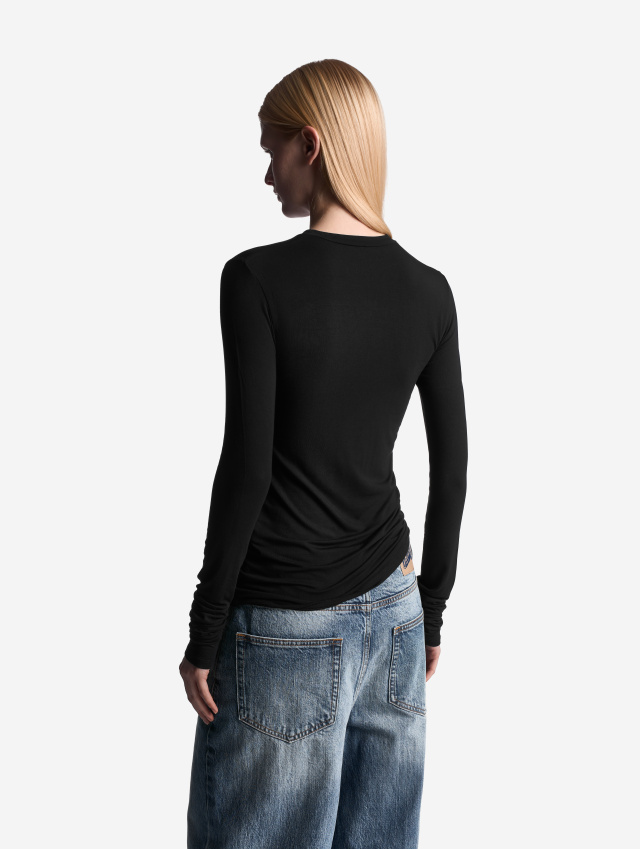 Обтекаемый лонгслив из трикотажа