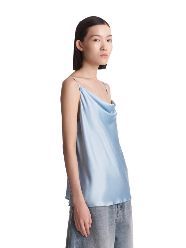 Топ из сатина