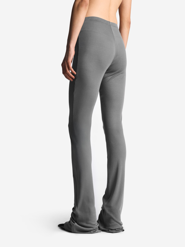 Тонкие трикотажные леггинсы bootcut