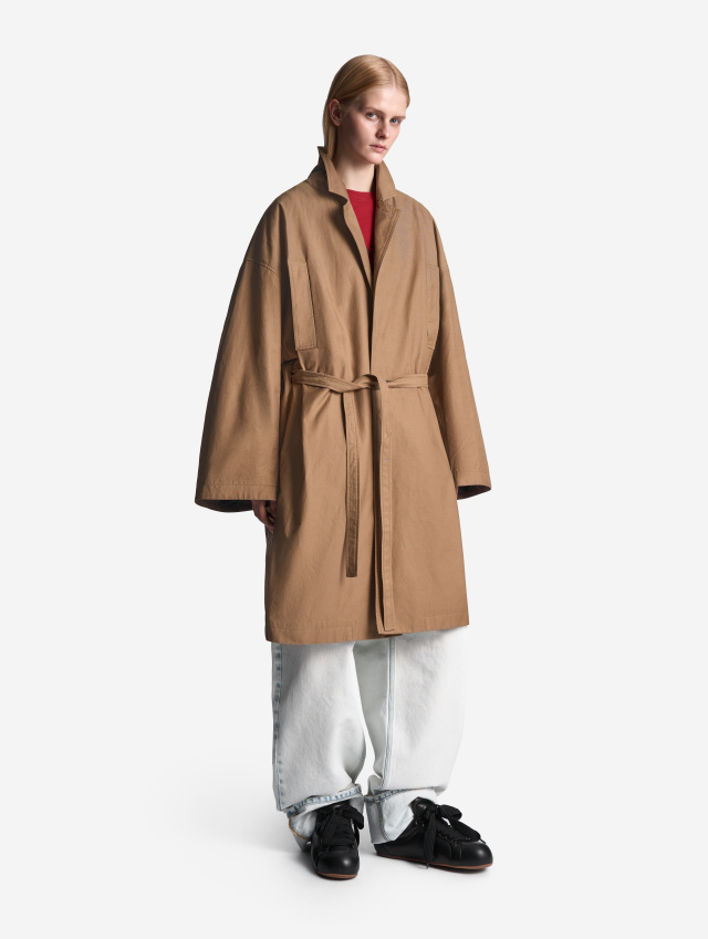 Тренч D-силуэта