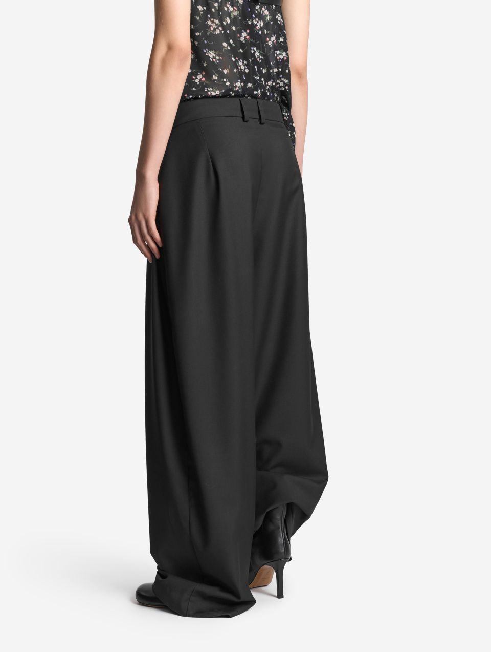 Брюки со складками, фото 9