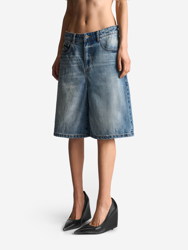 Джинсовые шорты