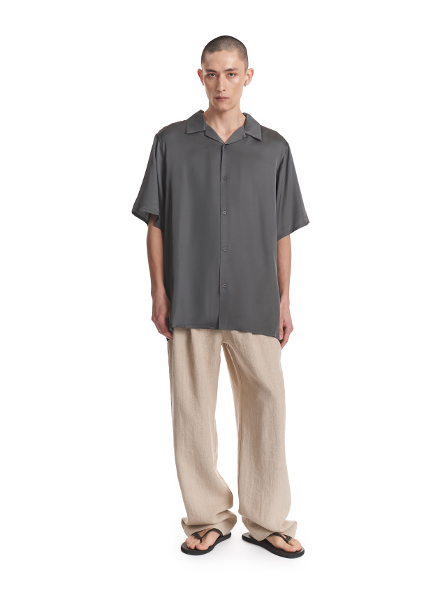 Рубашка из вискозы с коротким рукавом