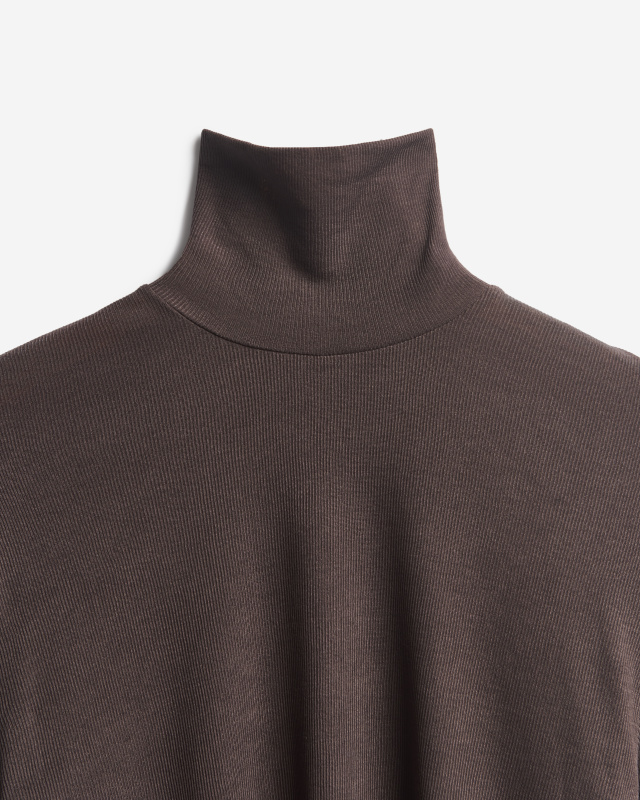 Тонкая трикотажная водолазка FW24-25