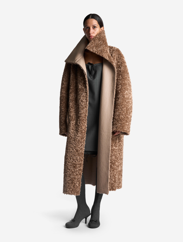 Двухсторонняя дубленка