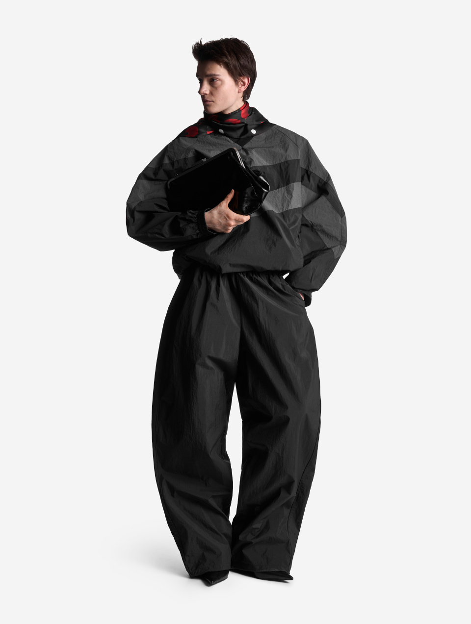 Свитшот из плащевой ткани, фото 4