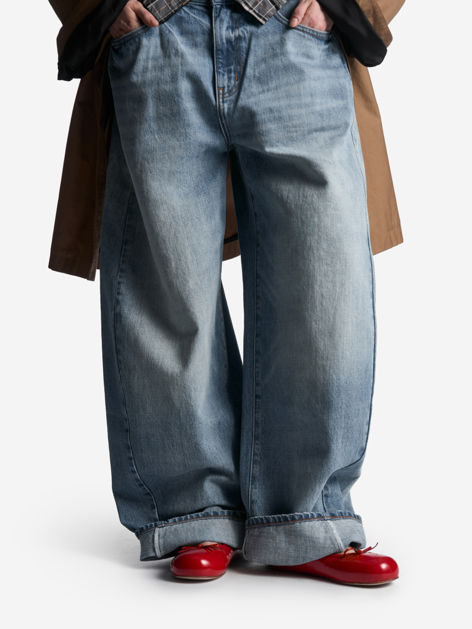 Джинсы О-силуэта, фото 1