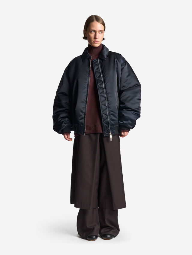 Утепленный бомбер